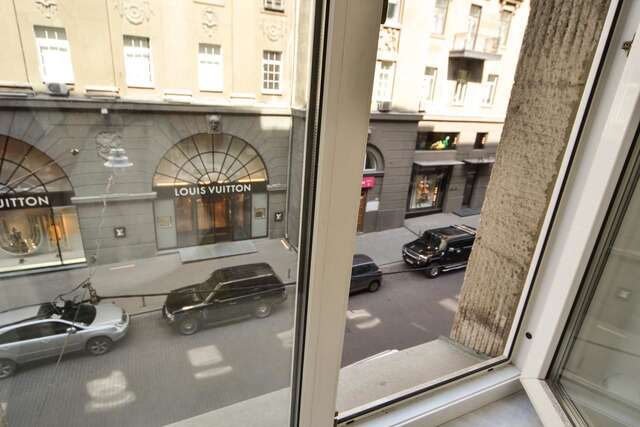 Апартаменты Apartment On Khreschatyk 15 Киев-13